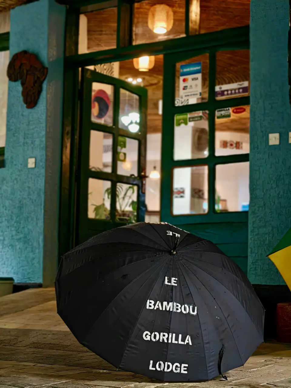 Lobby and lounge 8
